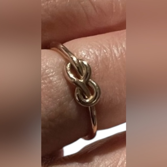 14kt solid rose gold infinity knot Jewelry - Elegant 14kt solid  Rose Gold  INFINITY Knot Ring size 8
